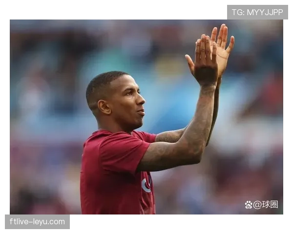 阿什利·扬回归英超，新赛季表现引发广泛关注