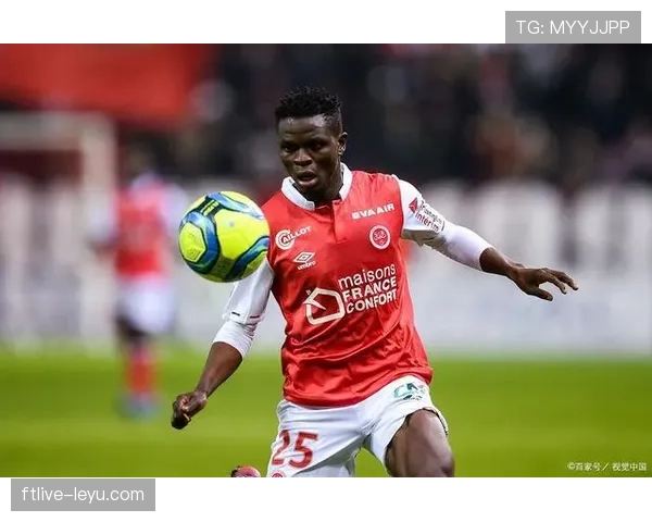 兰斯赛季回顾：荣耀与挑战交织，状态回暖成亮点