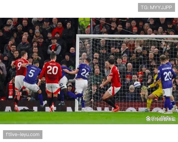 马奎尔头球建功，关键表现助球队逆转取胜