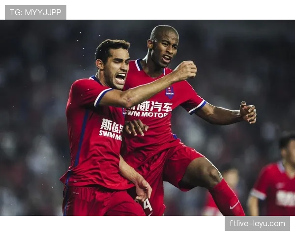 沙勒罗瓦近期展现出卓越控球能力，持续提升状态赢得精彩胜利